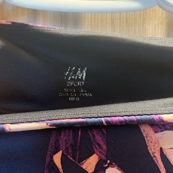 H&M Sport purple and pink leggings (Large) - Picture 3 of 4